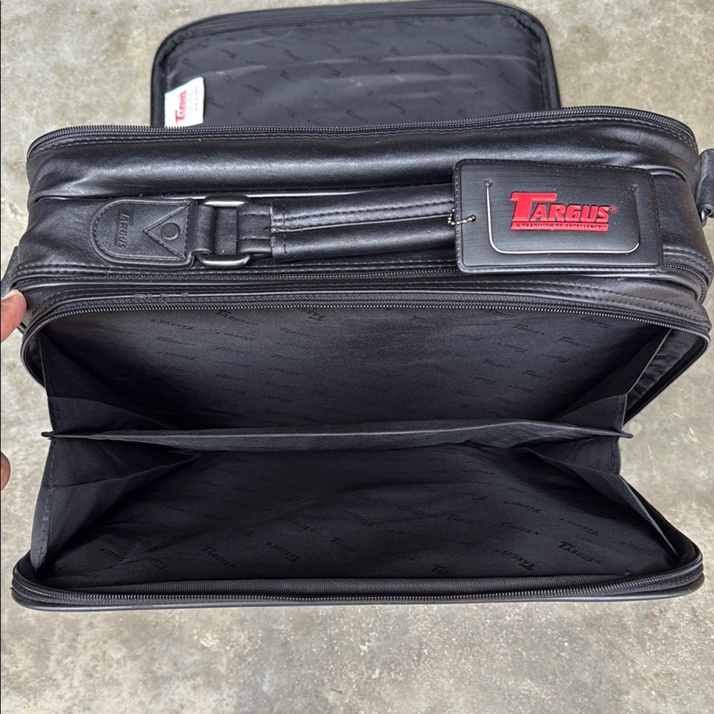 Targus Black Laptop Bag with Durable Design